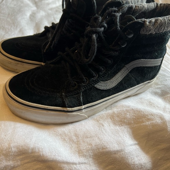 Vans Black and Gray High-Top Sneakers woman's 7 1/2. - Picture 2 of 8